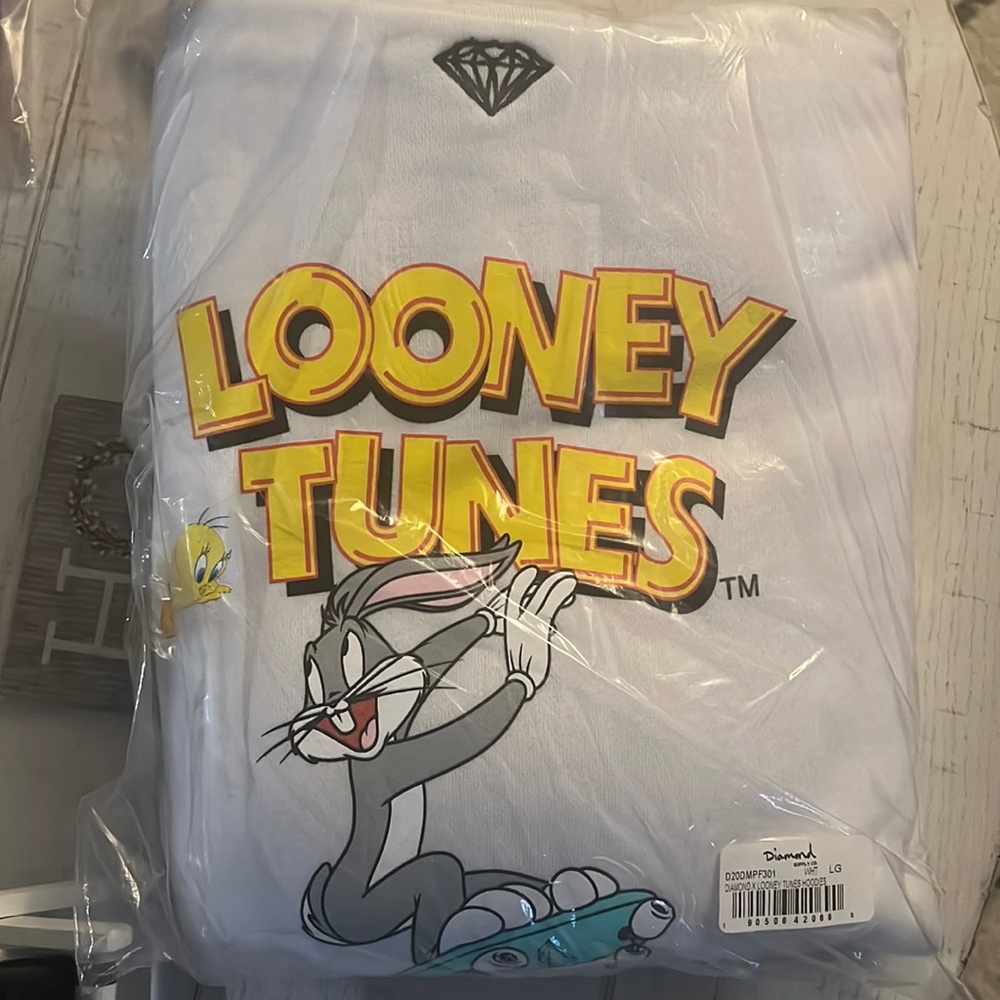 Diamond supply x Looney Tunes Buggs hoodie L